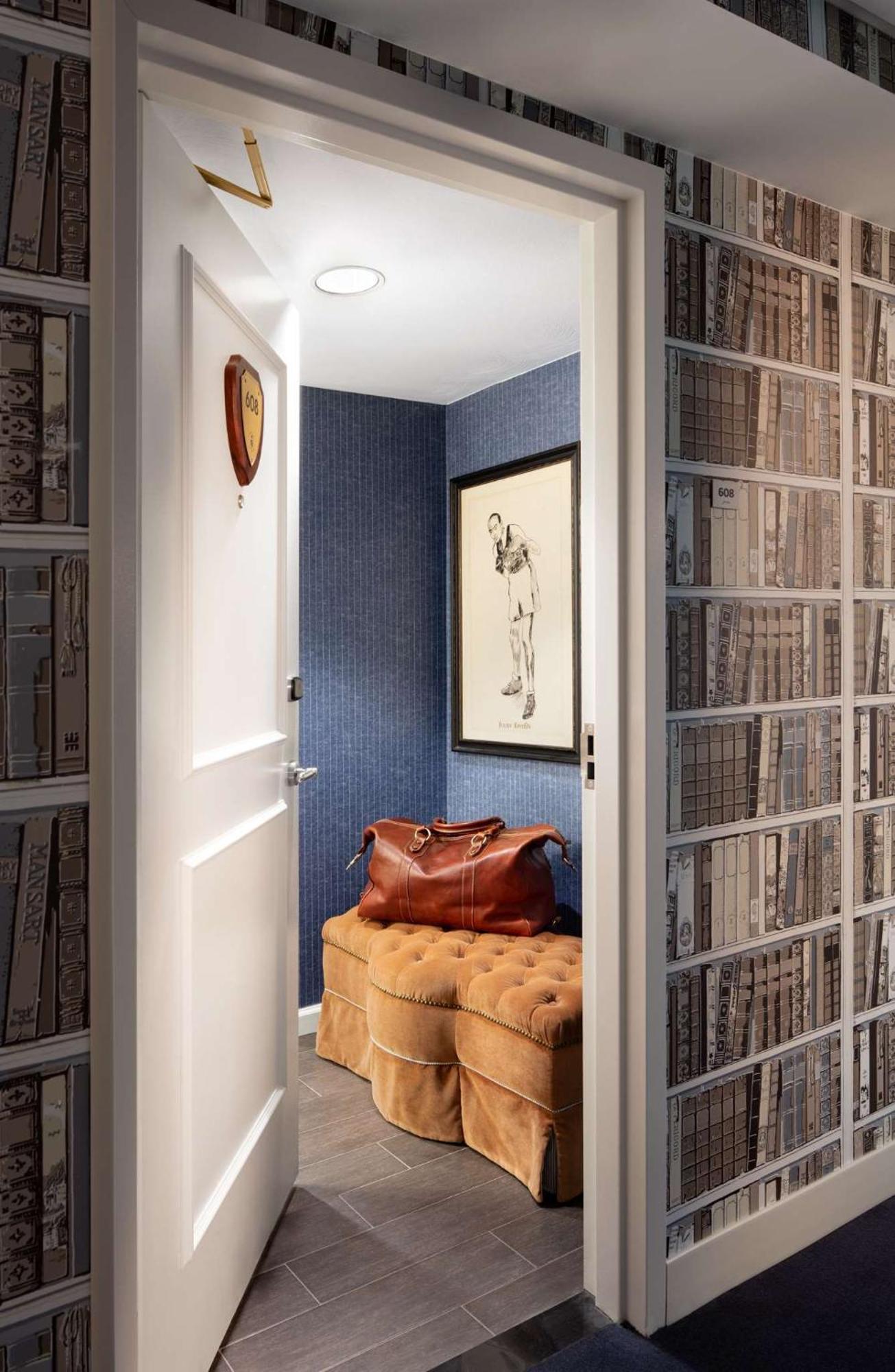 Graduate By Hilton State College Hotel Interior photo